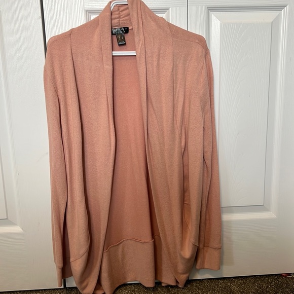 Lightweight pink cardigan size large. - Picture 1 of 3